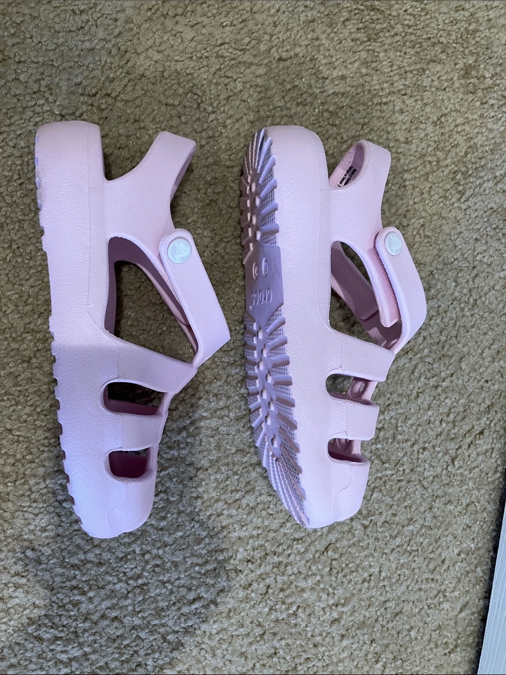Crocs pink Classic Fisherman sandals size 12 - Picture 3 of 5